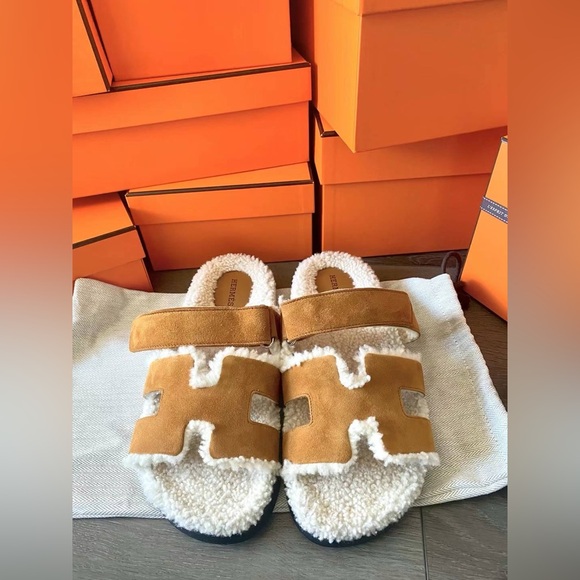 Hermes Chypre Sandal - Picture 3 of 4